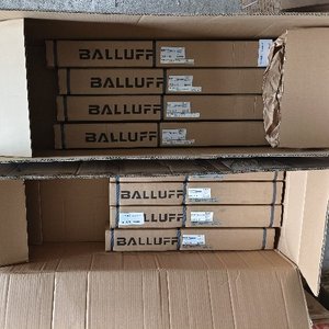 สวิตช์เหนี่ยวนำ Balluff รุ่น BES 516-300-S260-S4-D 24 โวลต์ IP67 เซ็นเซอร์ตรวจจับวัตถุแบบโลหะ - Product Image 3