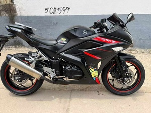 Motocicleta <span class=keywords><strong>Deportiva</strong></span> Estilo <span class=keywords><strong>Yamaha</strong></span> R3, 250cc/400cc, Motor Bicilíndrico en Paralelo, Refrigeración Líquida, Inyección Electrónica, Diseño de Carreras en Negro y Rojo, Ruedas con Detalles en Rojo - Product Image 3