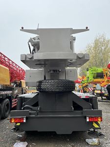 รถเครนเคลื่อนที่มือสอง ยี่ห้อซูมไลออน รุ่น QY80V ขนาด 80 ตัน ปี 2013 2014 เครื่องยนต์ดีเซล - Product Image 4