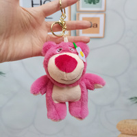 Gantungan Kunci Boneka Beruang Stroberi Kartun, Ornamen Tas Sekolah Pasangan Plush yang Indah, Liontin Tas, Gantungan Kunci