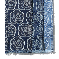 Tissu denim bleu 80% coton avec pompon rose Jacquard pour jeans 12 oz Tissu denim de haute qualité en gros