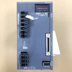 Controlador de Servomotor Mitsubishi Electric Mr-Je-300A 200V CA, Componente Industrial de Alta Eficiencia - Product Image 1