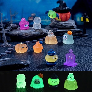 Breloques en résine populaires et écologiques, motifs fantôme, citrouille, chauve-souris, style dessin animé, phosphorescentes pour Halloween, pour coques de téléphone - Product Image 1