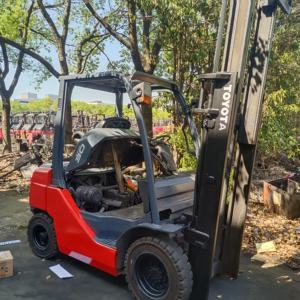 รถยกดีเซลญี่ปุ่นมือสองประสิทธิภาพสูง 3 ตัน รุ่น <span class=keywords><strong>FD</strong></span> <span class=keywords><strong>30</strong></span> ความจุ 3 ตัน ยกสูง 3-4 เมตร ขับเคลื่อน 4 ล้อ ได้รับมาตรฐาน CE - Product Image 2