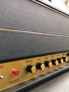 Tùy chỉnh Grand plexi tone <span class=keywords><strong>JCM800</strong></span> amp đầu với công tắc nguồn 120 ~ 230V, khối lượng chính, dải vàng, linh kiện nhập khẩu, chấp nhận OEM - Product Image 3
