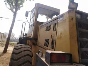 รถตักล้อยาง KOMASTU WA320 มือสองสำหรับขาย รถตักล้อยาง komatsu WA320 WA320-3 WA320-6 ของแท้จากญี่ปุ่น รถตักหน้า Wa380 - Product Image 2