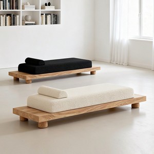 Banco Moderno Minimalista de Madera Maciza, Color Natural Nórdico, Estructura Resistente, para Hotel, Casa de Huéspedes, Dormitorio, Entrada, Diseño de Autor - Product Image 1