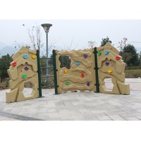 Aire de jeux extérieure pour enfants Panneaux muraux d'escalade pour enfants Mur sensoriel personnalisé Aire de jeux extérieure pour enfants d'âge préscolaire