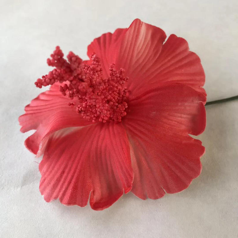 สีแดงไม่มีเหล็ก