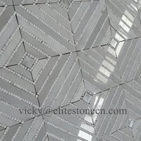 Design moderne décoratif pas cher Carrare blanc marbre pierre jet d'eau mosaïque carreau carré motif mosaïques pour villa mur intérieur