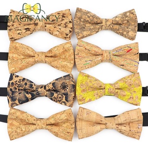 Nœud <span class=keywords><strong>Papillon</strong></span> en Bois de Liège 1-20 Couleurs pour Hommes, Femmes, Enfants et Animaux – Accessoire Créatif pour Costume, Smoking, Fête, Dîner, Mariage – Cadeau Idéal - Product Image 1
