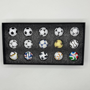 Figuras de Jugadores de Fútbol en Resina, Estatuas de Fútbol, Recuerdos Deportivos, Caja de Regalo Decorativa para Aficionados, Venta al Por Mayor - Product Image 4