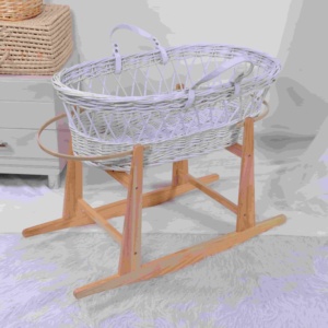 <strong>Classic</strong> Handmade Wicker Moses Basket Lightweight Breathable Baby Cradle with Reinforced Handle Portable Bassinet for Newborn - Product Image 3