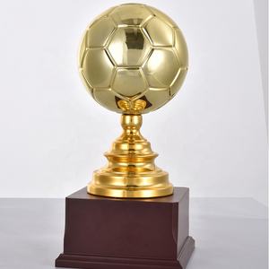 SE7 Resina personalizada Cricket Balonmano <span class=keywords><strong>Trofeos</strong></span> Deportes y medallas Deportes Baloncesto Fútbol Trofeo Columna - Product Image 4