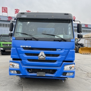 <span class=keywords><strong>Camion</strong></span>-citerne à eau diesel HOWO 6x4 d'occasion avec moteur et composants essentiels pour la pulvérisation d'eau incendie à vendre - Product Image 2