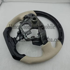 Productos Populares, Novedades, Cuero Perforado con Acabado Negro Piano para Volante de Coche Nissan - Product Image 5