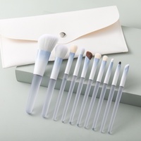 Ensemble de 10 pinceaux de maquillage professionnels haut de gamme à poils doux, manche en plastique coudé, personnalisable OEM/ODM, marque de luxe, pinceau plat pour le visage