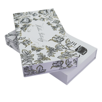 Boîte en carton rigide beige mat de luxe, recyclable, grande, en forme de livre, avec fermeture magnétique, logo personnalisé, doublure en éponge, pour appareil photo