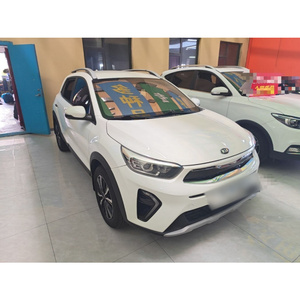 Guazi 2019 Kx1 <span class=keywords><strong>Stonic</strong></span> SUV de 5 Plazas con Motor de Gasolina, Descuento por Compra al por Mayor, Automático, Volante a la Izquierda, para Flotas de SUVs Prácticos - Product Image 3