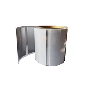 Étiquette RFID longue portée Vanch 860-960 MHz, prix VT-40P, taille mini 70*30 mm, étiquette RFID UHF souple anti-métal - Product Image 1