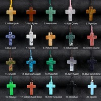 Vente en gros de collier croix en cristal de pierre naturelle articles religieux collier chapelet croix en quartz rose avec agate et aventurine