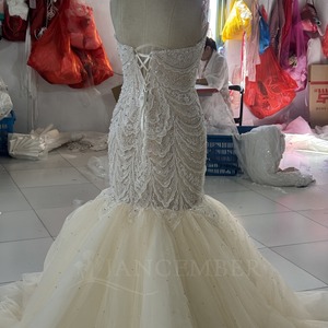 Robe de mariée sirène ivoire champagne Wx408, bustier, décolleté cœur, ornée de perles, broderies festonnées, traîne en tulle Jancember - Product Image 4