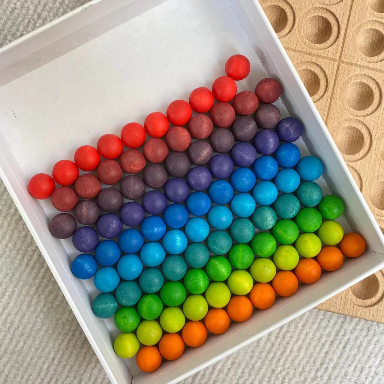 100ลูกบอลไม้