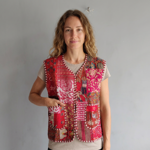 Chaleco bohemio de algodón con patchwork para mujer, cuello en V, sin mangas, acolchado, con bolsillos, ropa exterior ecológica, regalo para ella. - Product Image 1