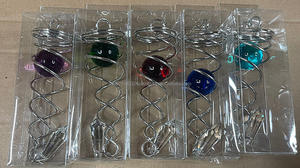 Esfera Decorativa Giratoria de 4.5 Pulgadas con Cola en Espiral, Estabilizador de Esferas Giratorias para Decoración de Interiores, Exteriores y Jardines - Product Image 4