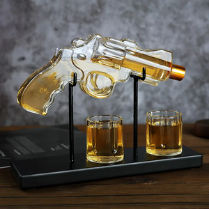 Tequila Vodka licor vidrio pistola revólver pistola whisky vasos conjunto decantador botella dispensador con 2 vasos de chupito - Product Image 5