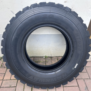 ยางรถบรรทุกขนาดเล็กแบบเรเดียลเหล็กทั้งหมดใหม่ 8.25R16 8.25R20 พร้อมยางในสำหรับใช้งานหนัก คุณภาพสูง รับประกัน 3 ปี 8.25R16 8.25R20 - Product Image 2
