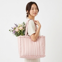 Sac fourre-tout matelassé en nylon couleur unie, personnalisé, vente en gros d'usine, nouvelle tendance 2026, sac à main léger et gonflé, sac bandoulière pour femme