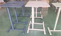 Élévateur de bureau pliable à hauteur réglable pneumatique mobile pour les repas de l'hôpital scolaire Table de chevet pour ordinateur