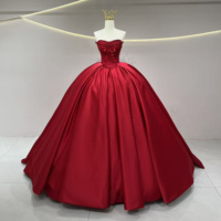 Robe de mariée moderne vintage grande taille, longueur ras du sol, avec traîne chapelle, silhouette robe de bal, en satin, à lacets, ornée de nœuds et de perles, pour la mariée