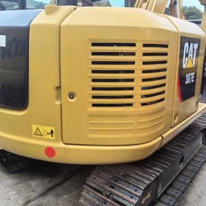 Excavadora CAT 307E de 7 Toneladas, Maquinaria Pesada Usada con Cucharón de Excavación y Motor Incluido - Product Image 2