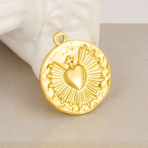 Pendentif Cœur Sacré en Acier Inoxydable Plaqué Or 18 carats, Collier Religieux, Charme - Product Image 3