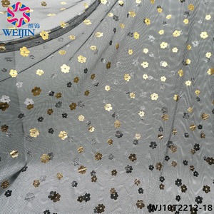 Nuovo tessuto placcato <span class=keywords><strong>in</strong></span> oro placcato <span class=keywords><strong>in</strong></span> Tulle con stampa a sei petali di fiori lucidi a maglia a sei petali - Product Image 3