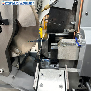 Máquina de sierra circular de metal de alta velocidad completamente automática Corta rápidamente tubos redondos de acero barras de metal de acero inoxidable - Product Image 5