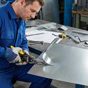 Industriële Kwaliteit Dubbelkleurige Keramische Handgreep Tin Knips Ijzeren Avatie Laserschaar Met Gekartelde Rand Speciaal Type Schaar - Product Image 2