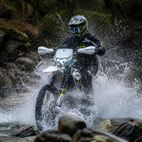 Nouvelle Moto Cross Électrique Enduro RERODE RX 35kW 97V 45Ah 2026, Couple de 790N.m, Roues 21/18 Pouces, Vélo Tout-Terrain Électrique Rapide