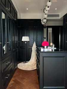 ตู้เก็บของห้องนอนตู้เสื้อผ้าไม้เนื้อแข็งเรียบง่ายห้องนั่งเล่นเฟอร์นิเจอร์ในครัวเรือน - Product Image 5