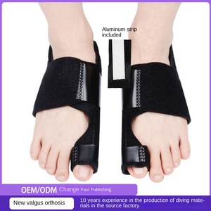 Orthèse de <span class=keywords><strong>pouce</strong></span> valgus en stock Fixateur d'orteils en néoprène pour hommes et femmes avec chevauchement de la douleur Séparateur d'orteils fixe - Product Image 2