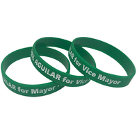 Bracelet en silicone sport tendance, logo personnalisé en creux avec couleur de remplissage, bracelet en silicone pas cher
