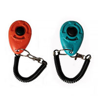 Clicker d'entraînement pour chien PTT-001 en plastique et métal coloré, accessoire pour animaux de compagnie, vente chaude, avec sangle de poignet