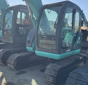 รถขุดมือสองคุ้มค่า ราคาถูก ขายดี Kobelco SK60-C SK70 6 ตัน 7 ตัน อุปกรณ์ก่อสร้างราคาประหยัดพร้อมหัวหนีบ - Product Image 5