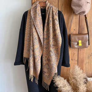Bufanda de estilo étnico con estampado Paisley, tipo cachemira, para mujer, gruesa, cálida, para viaje, chal, capa. - Product Image 3