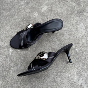 Sandali <span class=keywords><strong>Sexy</strong></span> con Punta Aperta per Donne ed Eleganti Scarpe Femminili alla Moda con Cinturini Incrociati Retrò e Nuovo Tacco a <span class=keywords><strong>Spillo</strong></span> - Product Image 2