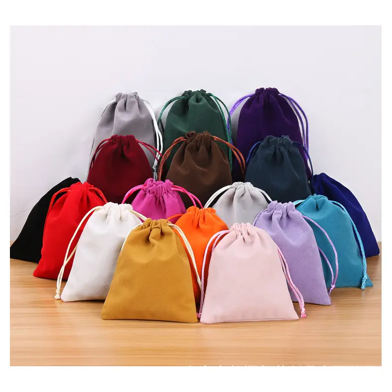 Logo personalizzato imballaggio sacchetto di velluto sacchetto con coulisse sacchetto regalo di velluto di gioielli colorati di lusso