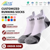 Chaussettes de course personnalisées, fabrication directe usine, OEM ODM, chaussettes de sport à coussin épais, fabricant, 18000 m², conception gratuite, échantillon rapide, vente en gros