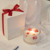 Bougies en cire de soja parfumées à la fraise, style INS, mignonnes et attrayantes, cadeau d'anniversaire pour petites amies et filles